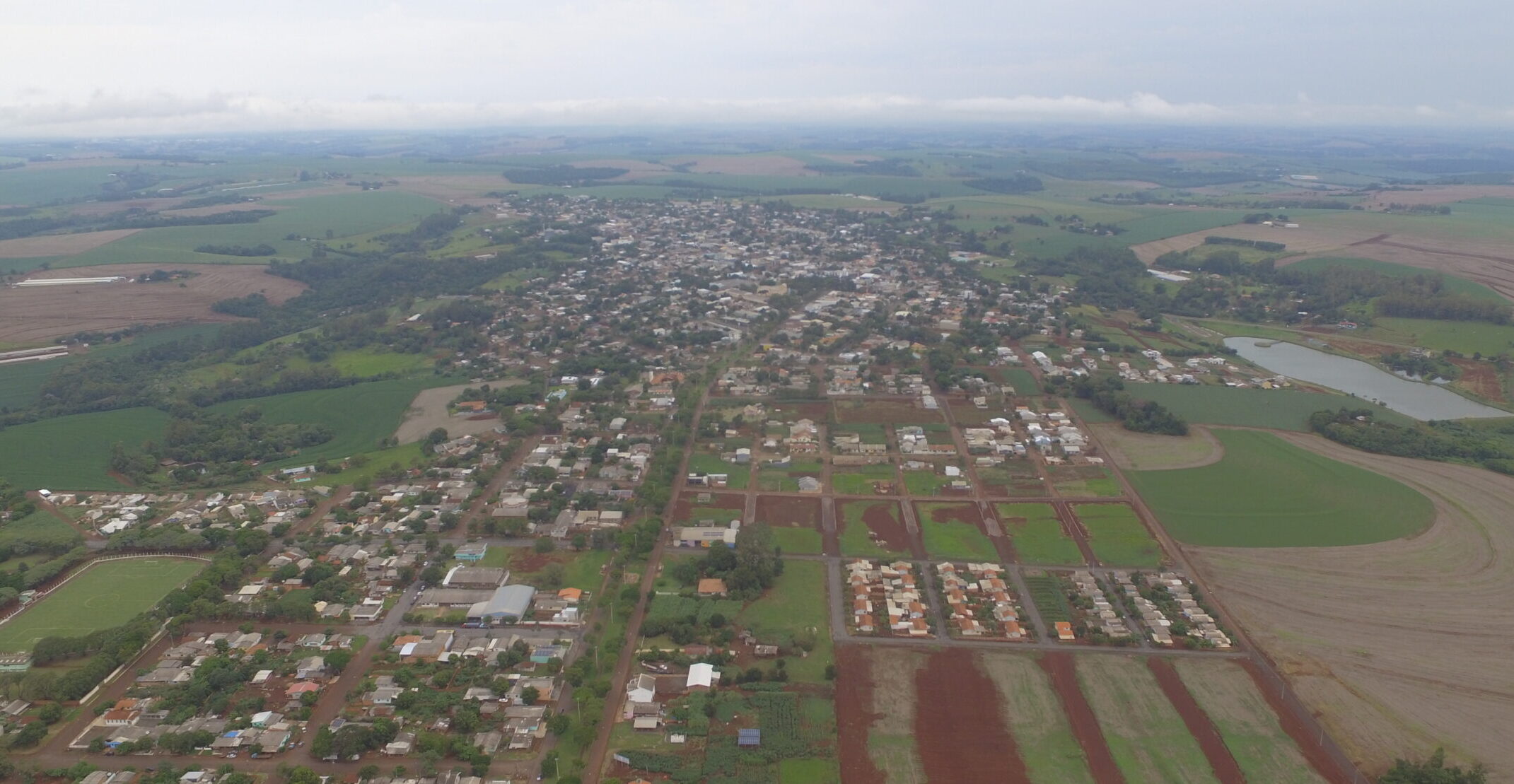Prefeitura de Vera Cruz do Oeste abre concurso público com 34 vagas; salários podem chegar a R$ 14 mil.