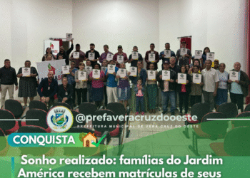 A Prefeitura de Vera Cruz do Oeste realizou a entrega das matrículas de propriedade dos terrenos do Jardim América